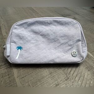 RARE Lululemon Lavender PALM TREE 1L Belt Bag. NWT.